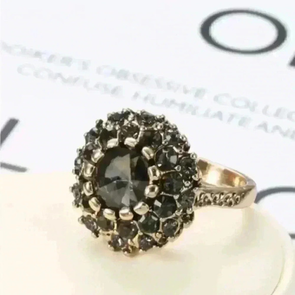 Vintage Boho Crystal Ring - Picture 4 of 13